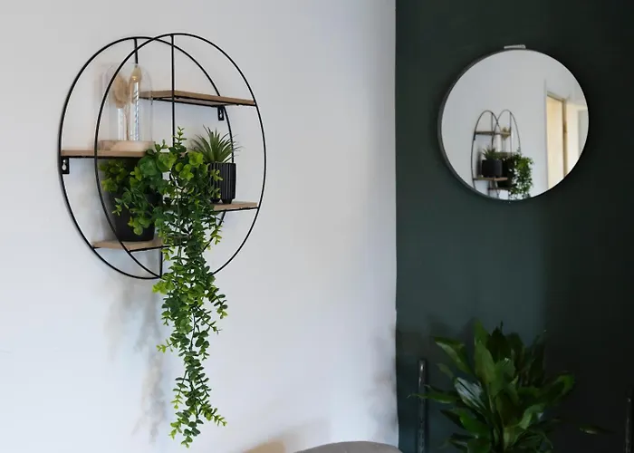 Holiday home Peaceful Oasis 3br Sleeps 7 Driveway Near Centre Leeds (West Yorkshire)